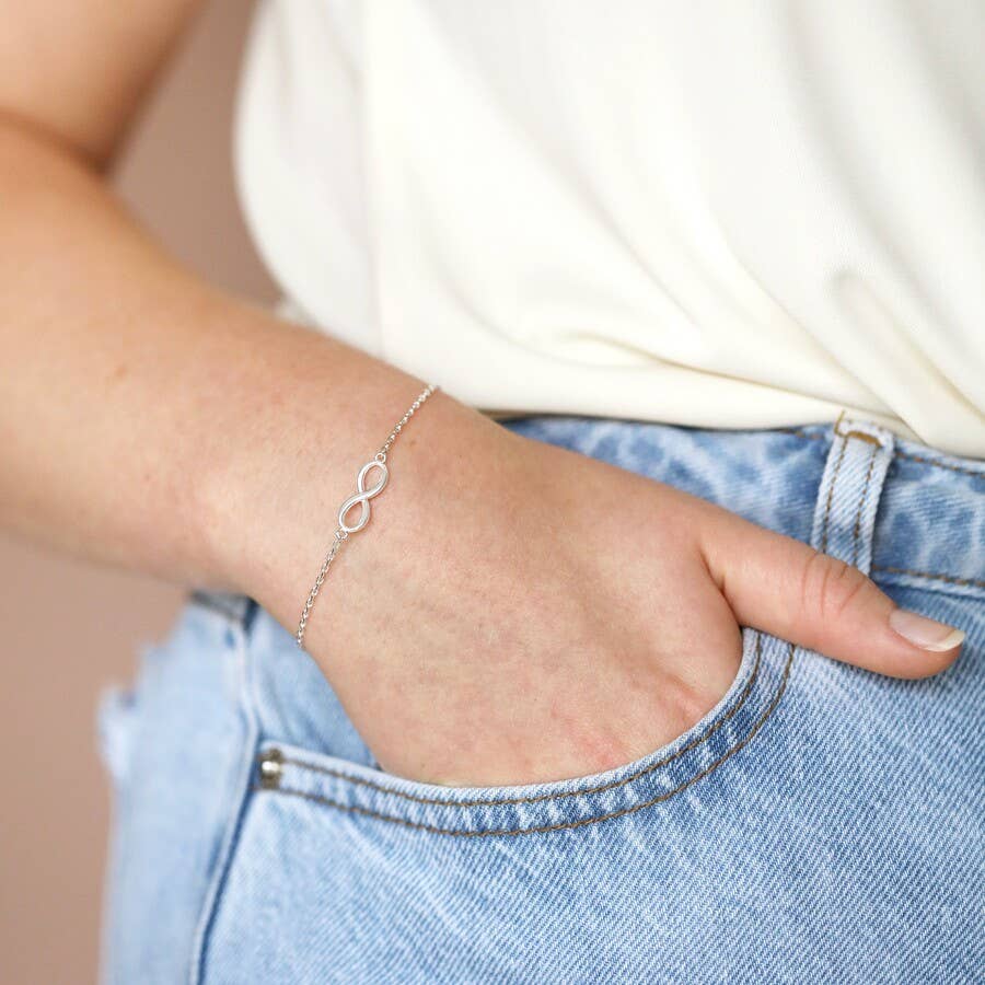 Infinity Charm Bracelet in Silver Lisa Angel